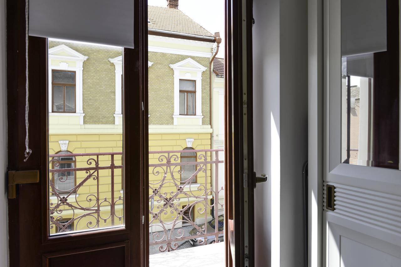 Modern Central-Near Unirii Square Cluj-Napoca Exterior photo